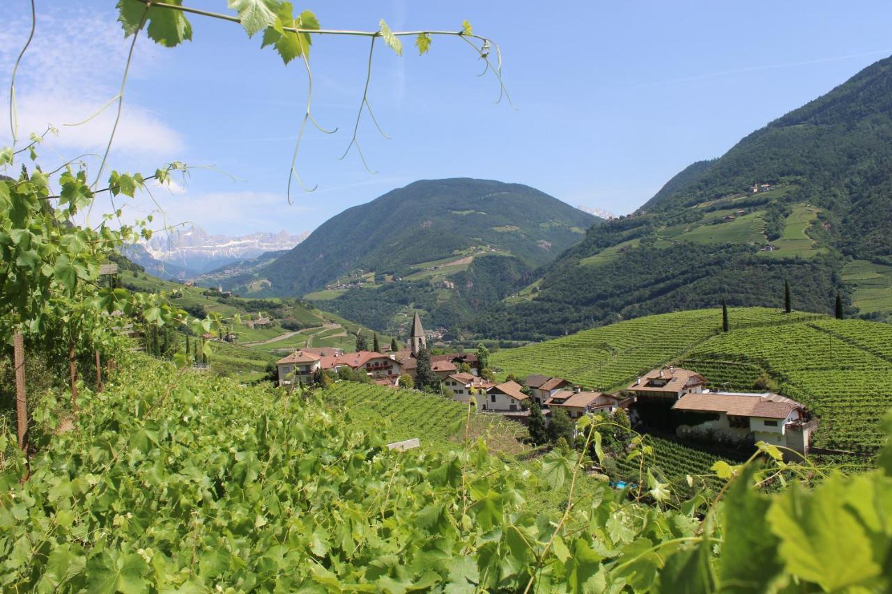 Weingut Eberlehof Apartment Bolzano Ngoại thất bức ảnh