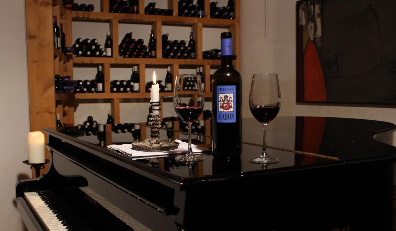 Weingut Eberlehof Apartment Bolzano Ngoại thất bức ảnh